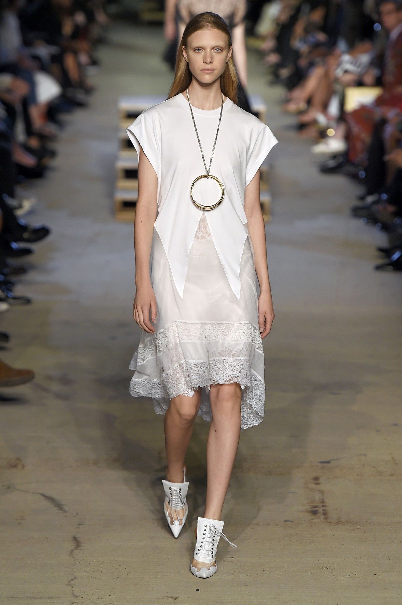 Givenchy прет-а-порте сезона весна-лето 2016_49