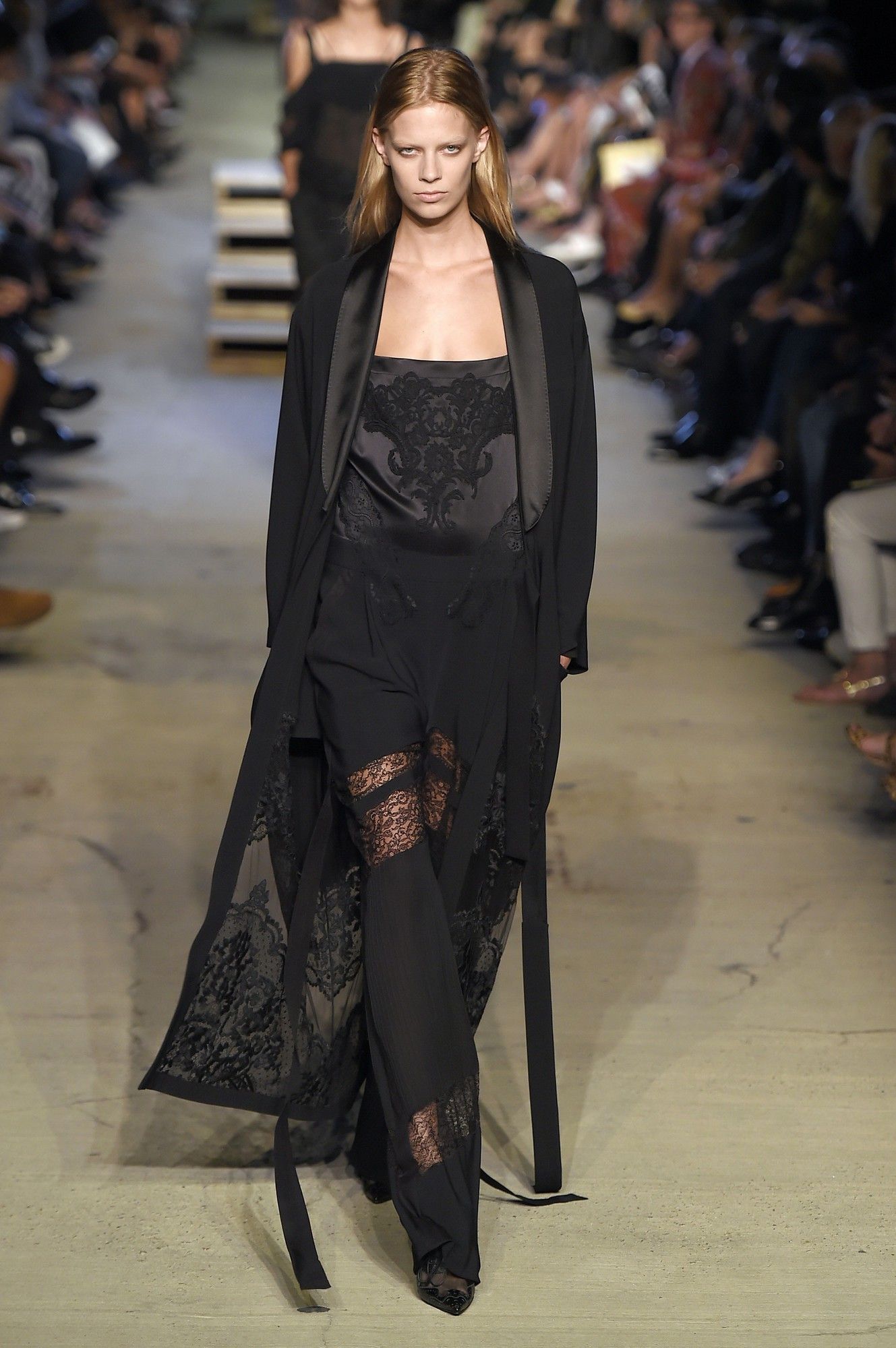 Givenchy прет-а-порте сезона весна-лето 2016_65