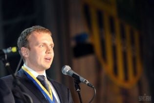 Охорона ФСБ та реанімобіль. Al Jazeera розповіла про кортеж Курченка після перестрілки