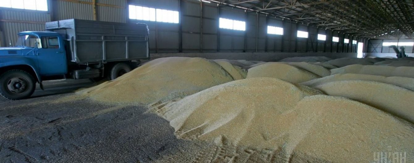 У ЄС дослідили, як через схеми з України вивели 1,5 мільярда доларів прибутку з експорту зерна