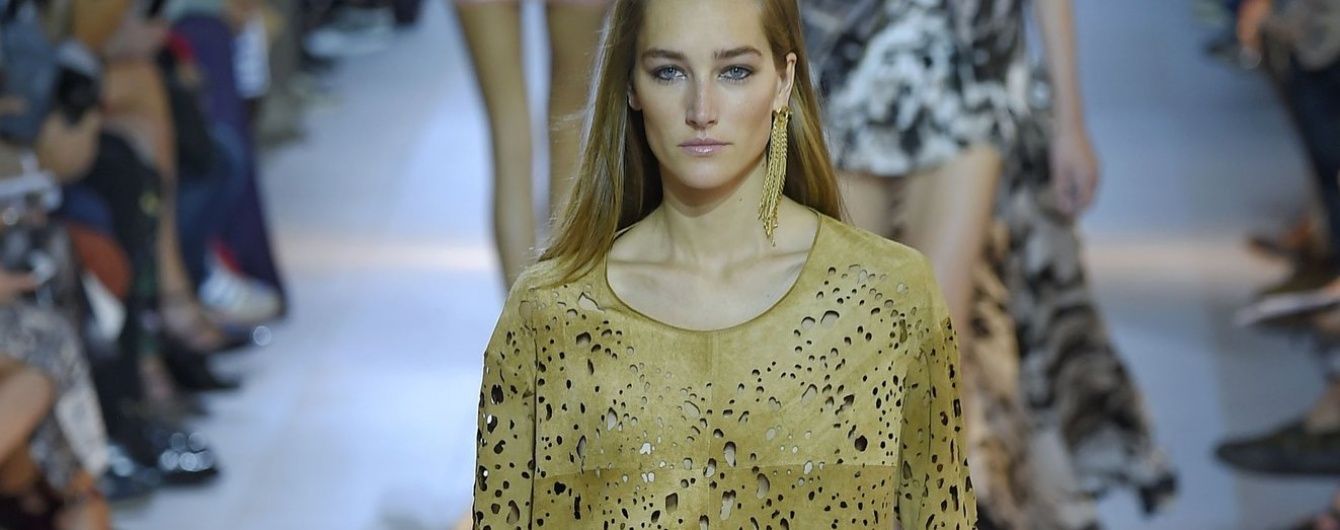 Африканские принты и лавандовые ботильоны в коллекции Roberto Cavalli сезона весна-лето 2016