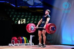 Російських спортсменів знову дискваліфікували через вживання допінгу