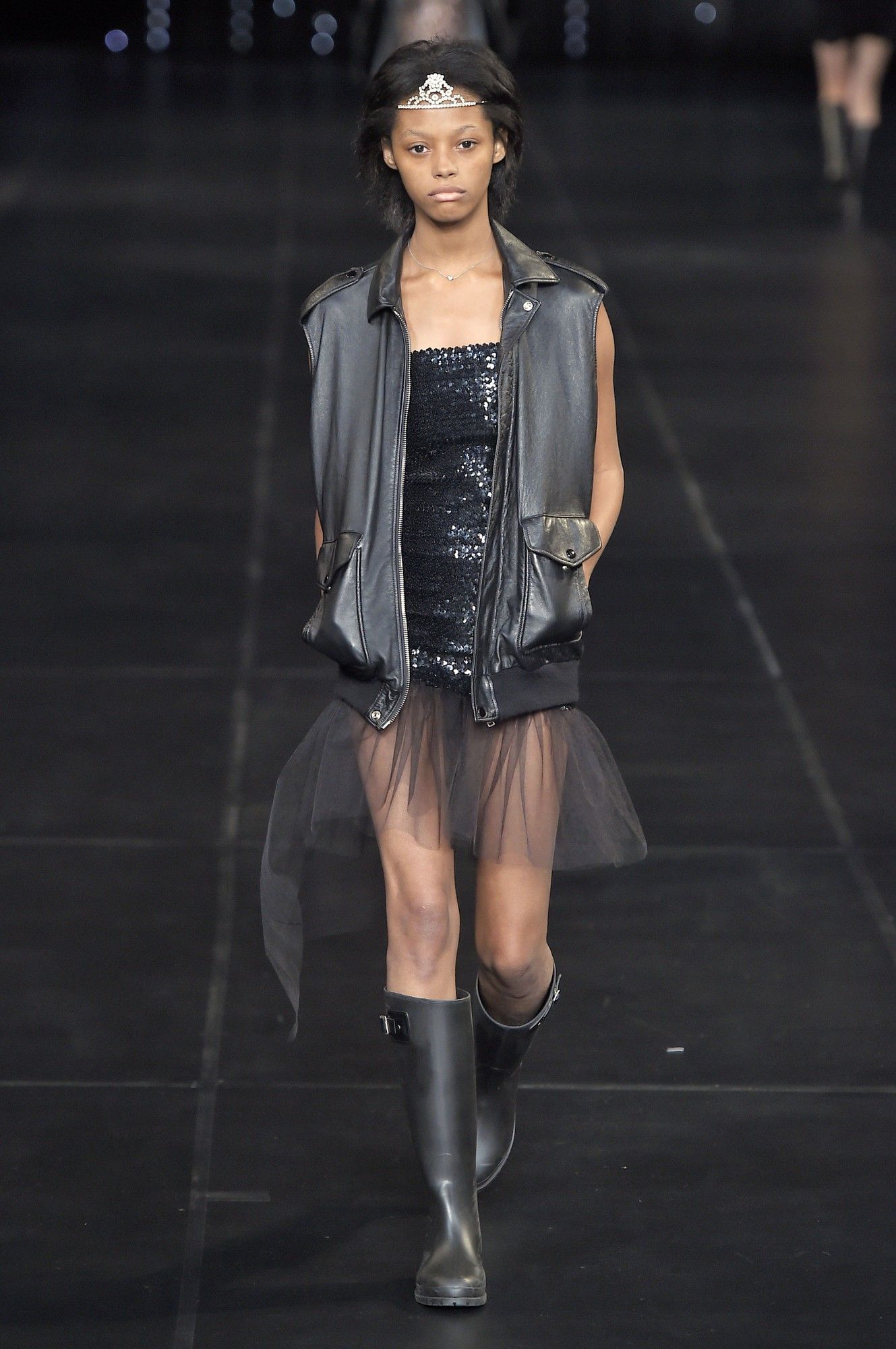 Saint Laurent прет-а-порте сезона весна-лето 2016_33