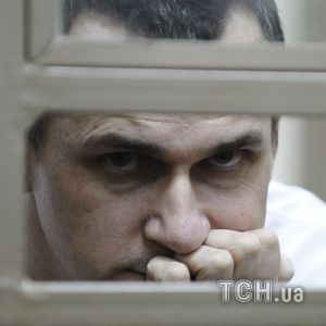 "Не хватает конкретной информации". Сенцов написал письмо российской правозащитнице