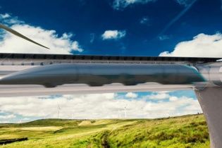 Лучше телепортация: министр инфраструктуры отказался от Hyperloop в Украине