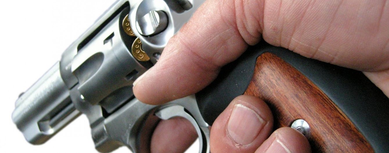 У США чоловік відправив на той світ чотирьох родичів і застрелився сам
