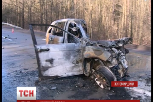 Легковик Honda розбився на друзки та згорів під Житомиром