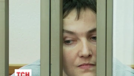 Німець півроку ходить до посольства РФ із вимогою звільнити Савченко