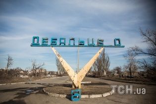 У Зеленського пообіцяли найближчим часом "оприлюднити правду" про події під Іловайськом і окупацію Криму