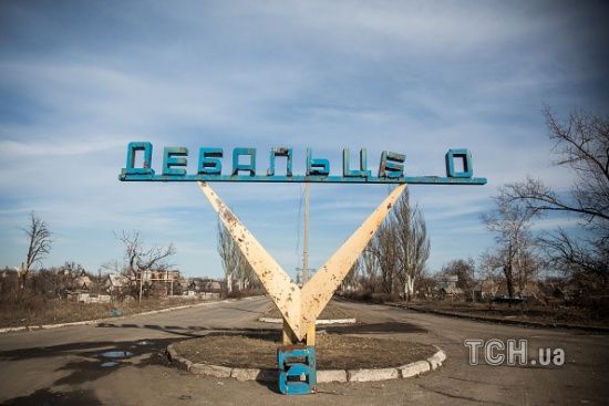 У Зеленського пообіцяли найближчим часом "оприлюднити правду" про події під Іловайськом і окупацію Криму