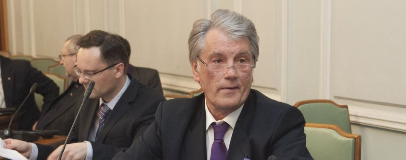 Бібліотека і хата-мрія для Шевченка: Ющенко розповів, чим займається на пенсії