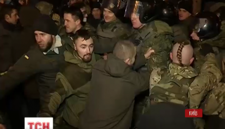 "Революційні праві сили" обіцяють назвати своїх лідерів на віче