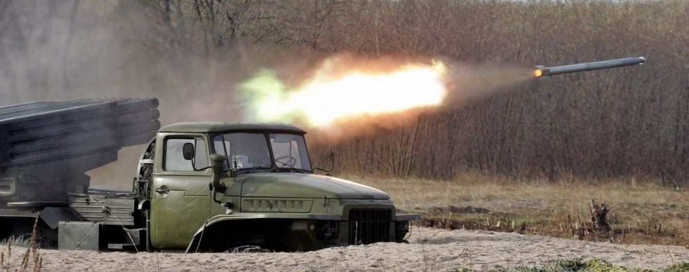 Россия "влила" на Донбасс новую партию боеприпасов и снарядов для "Града"