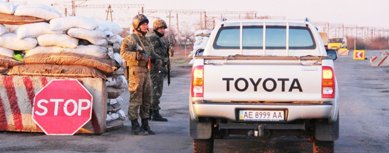 В окупованому Криму встановлюють блокпости з автоматниками - ЗМІ