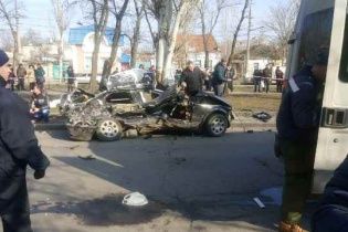 У Миколаєві через жахливу аварію затримали поліцейського