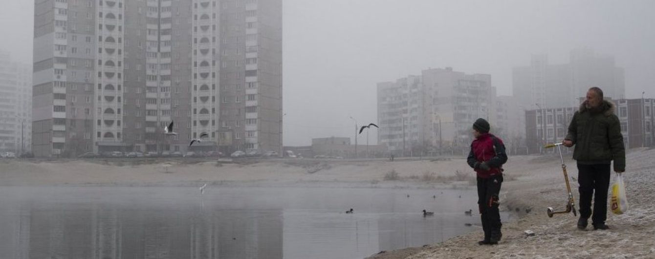 Синоптики прогнозують хмарний понеділок із дощами