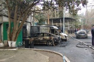 В окупованому Криму за ніч спалили дев'ять автомобілів