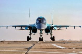 В России в воздухе столкнулись два военных истребителя