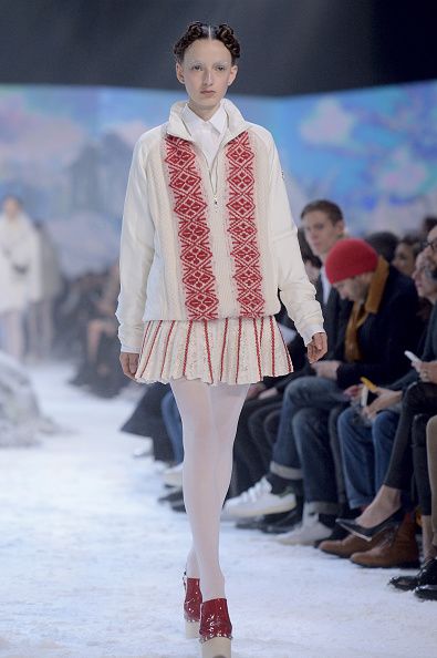 Показ коллекции Moncler Gamme Rouge в Париже_2