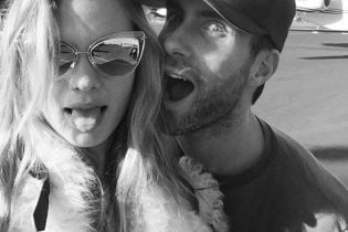 Дружина соліста Maroon 5 невдовзі народить йому первістка