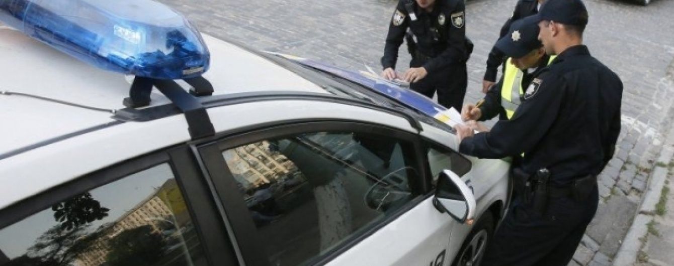 Полиции разрешат проверку автомобилей на еврономерах
