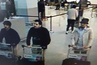 Бельгійська поліція розповсюдила фото підозрюваного у теракті в аеропорту