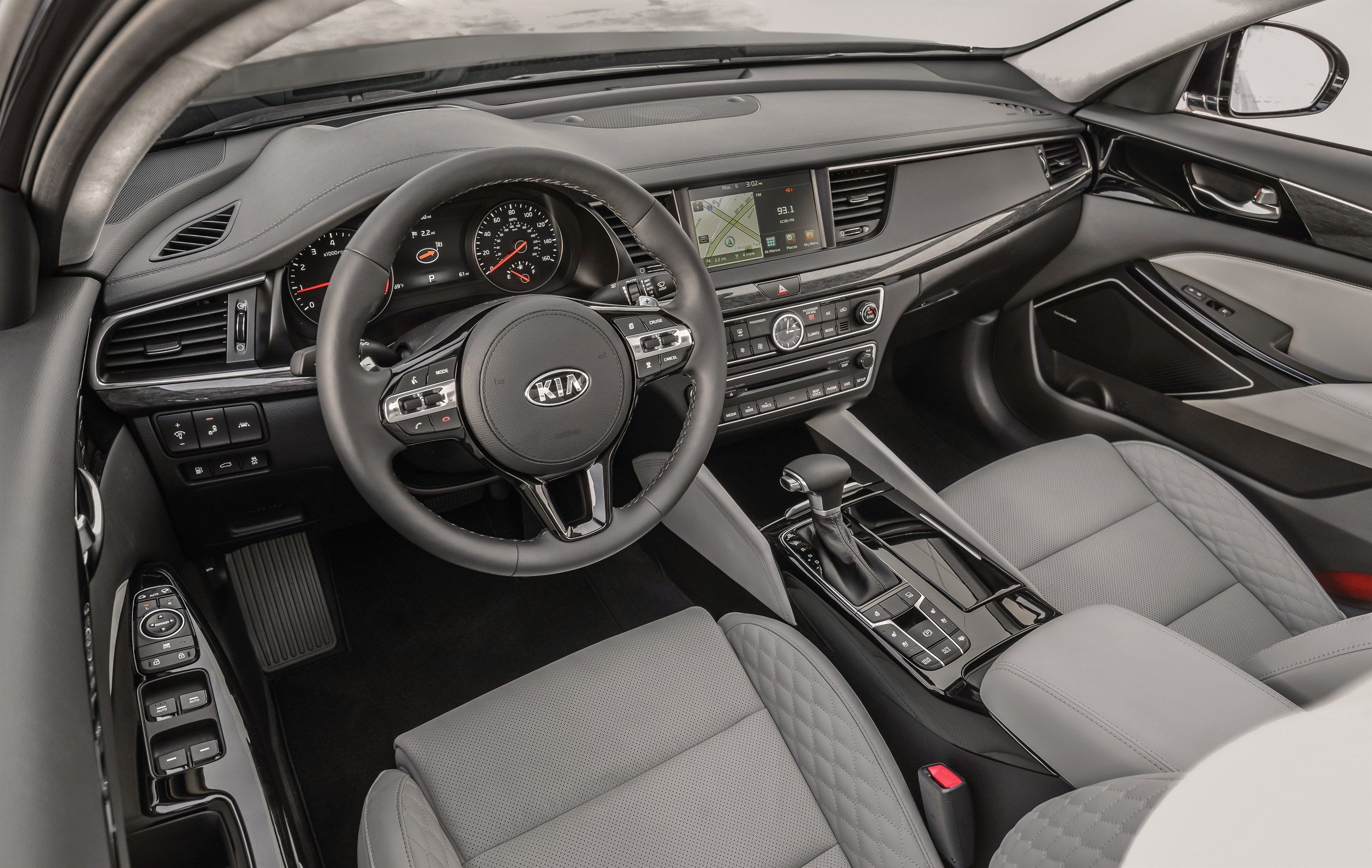 Kia Cadenza