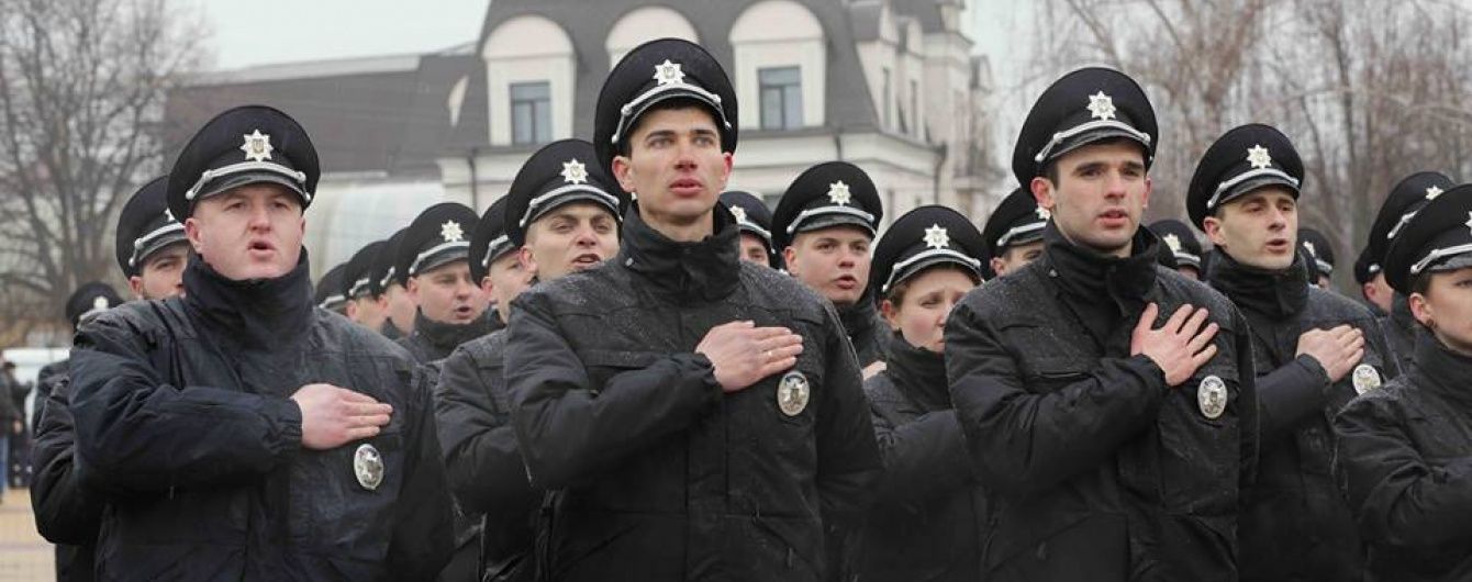 Заборона виходити з авто і зростання терміну затримання: яким буде новий закон про поліцію