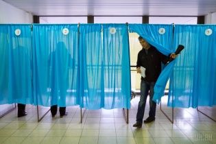 Россия планирует направить своих наблюдателей в Украину в день выборов