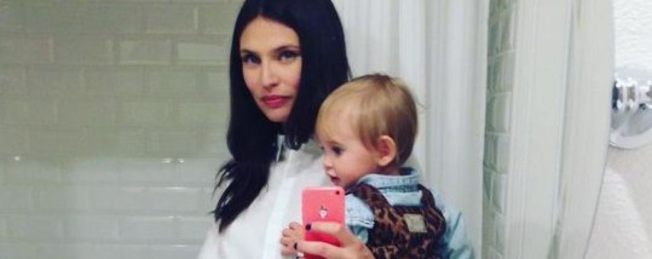 Instagram моделей: Сампайо на пляже, Хоск в бикини и милое селфи Бьянки Балти