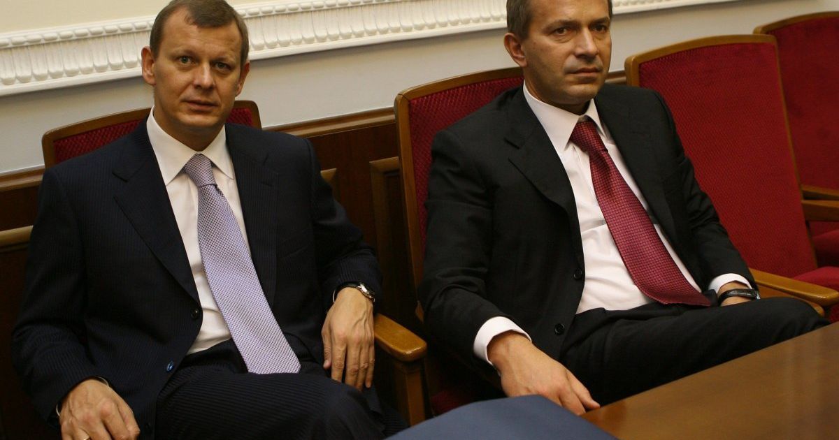 Апеляційний суд зняв арешт зі 120 млн гривень на рахунках компаній братів Клюєвих