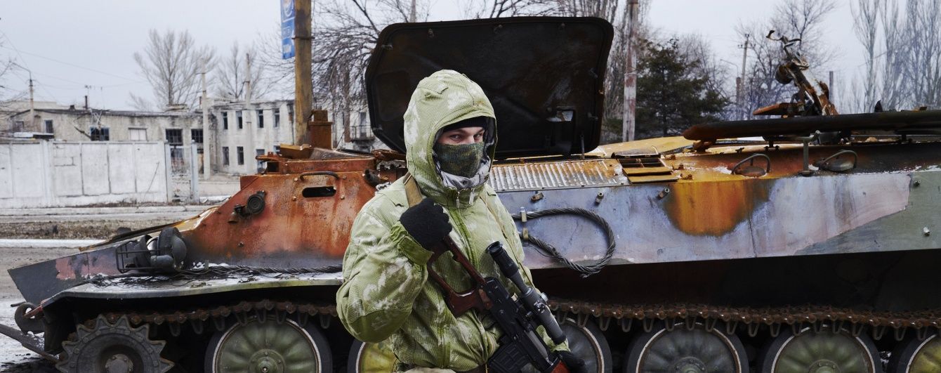 Боевики мощно обстреляли Марьинку