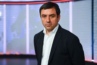Російські журналісти намагалися провезти до Швейцарії гармату