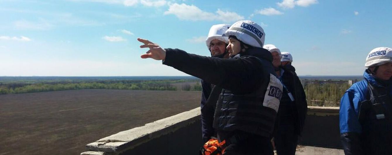 Спостерігачі ОБСЄ зафіксували 54 вибухи на сході України