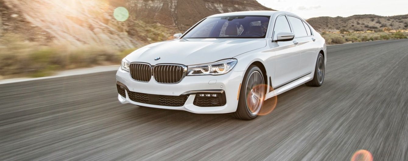 BMW приостановила продажи седана 7-Series в США