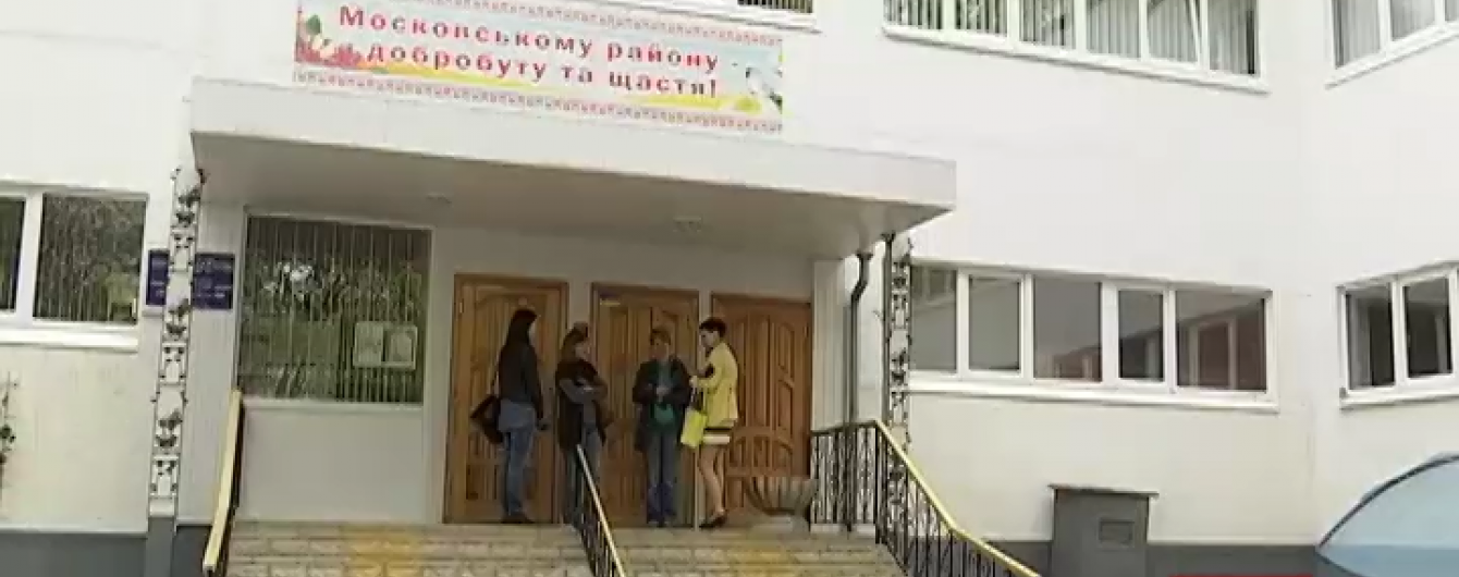 У Харкові 6-річна дівчинка вистрибнула з вікна дитсадку