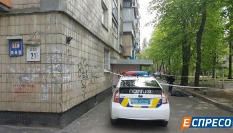 Стали відомі подробиці трагічної смерті політолога у Києві