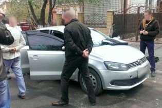 На Хмельниччині затримано заступника начальника поліції під час отримання хабара
