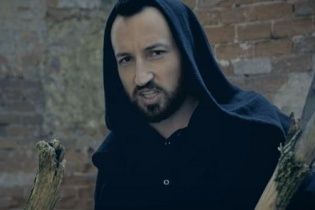 Учасник "Голосу країни" Іслямов кримськотатарською переспівав хіт "Океану Ельзи"