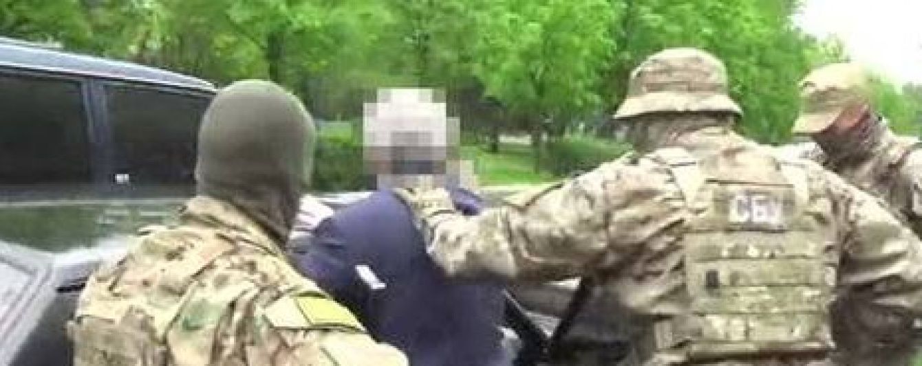 Депутат в зоні АТО намагався відкупитися від кримінальної справи за 20 тисяч доларів