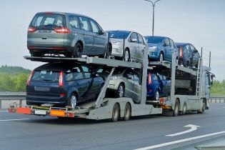 В Україні встановили рекорд з розмитнення вживаних авто