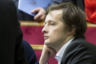 Порошенко подарував синові мільйон і частину маєтку під Києвом