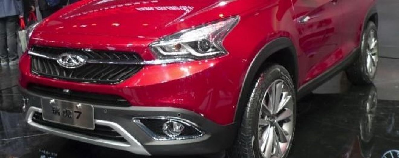 Chery в Пекине представила новый кроссовера Tiggo 7