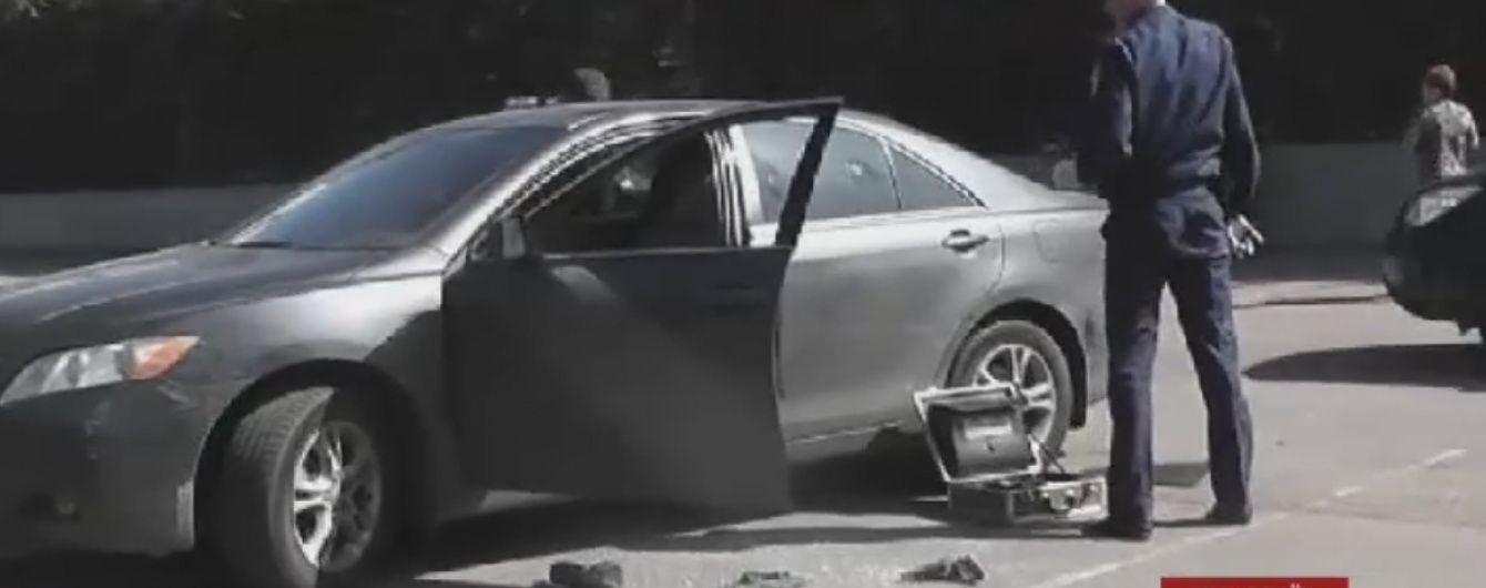 У Миколаєві серед білого дня обікрали "валютника" на мільйон гривень
