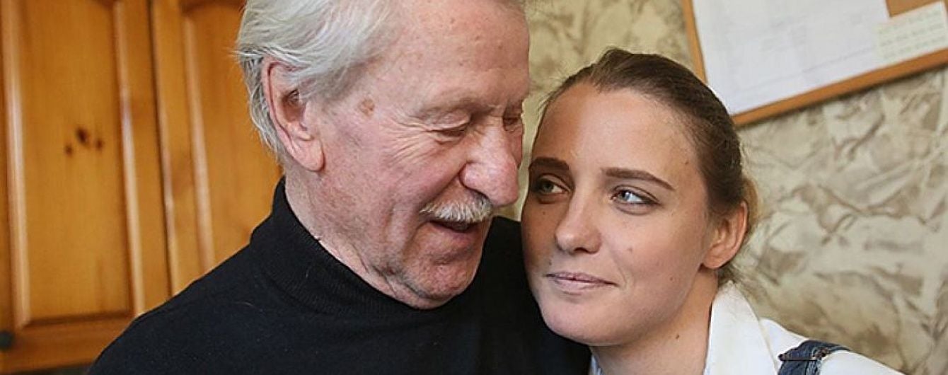 Молодая жена 87-летнего Краско прокомментировала признание ее "любовника"