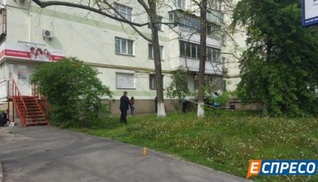 У Києві з вікна викинувся журналіст - ЗМІ