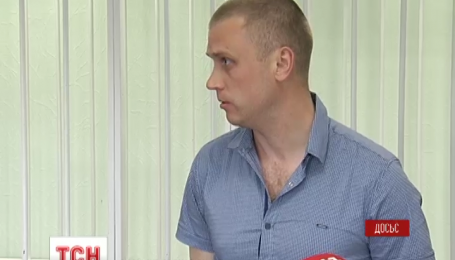 Суд дозволив скандальному екс-беркутівцю працювати в поліції