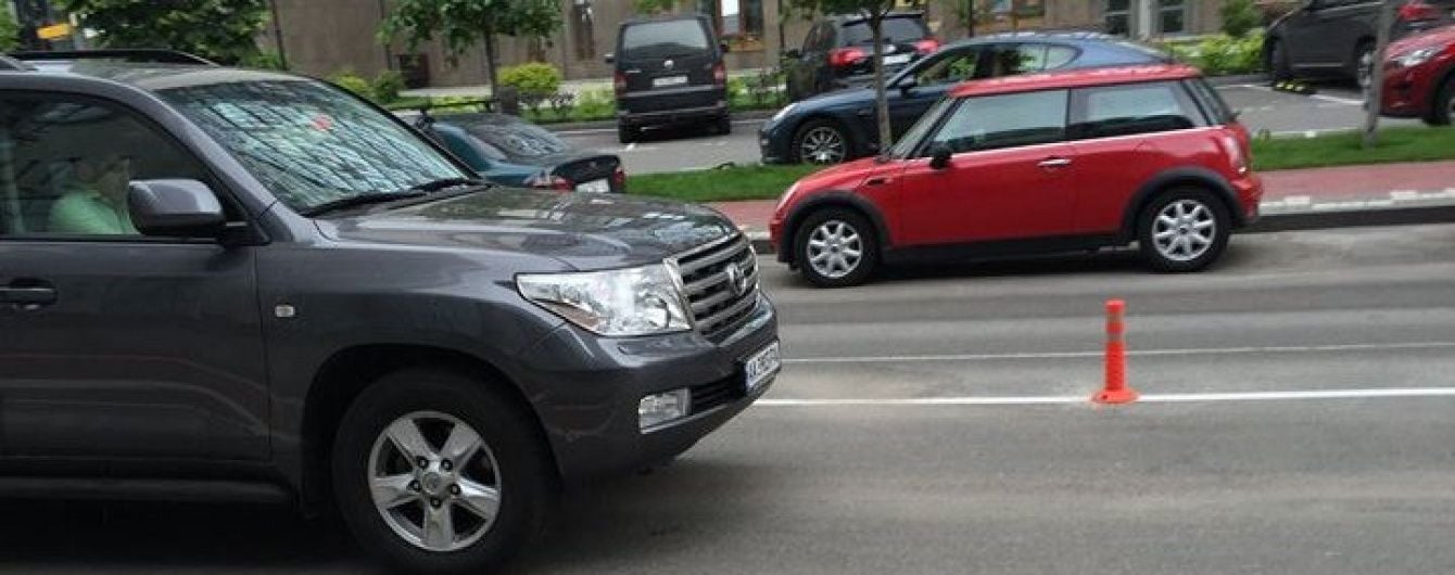 Сакварелидзе объяснил фото с ним в дорогом Toyota Land Cruiser