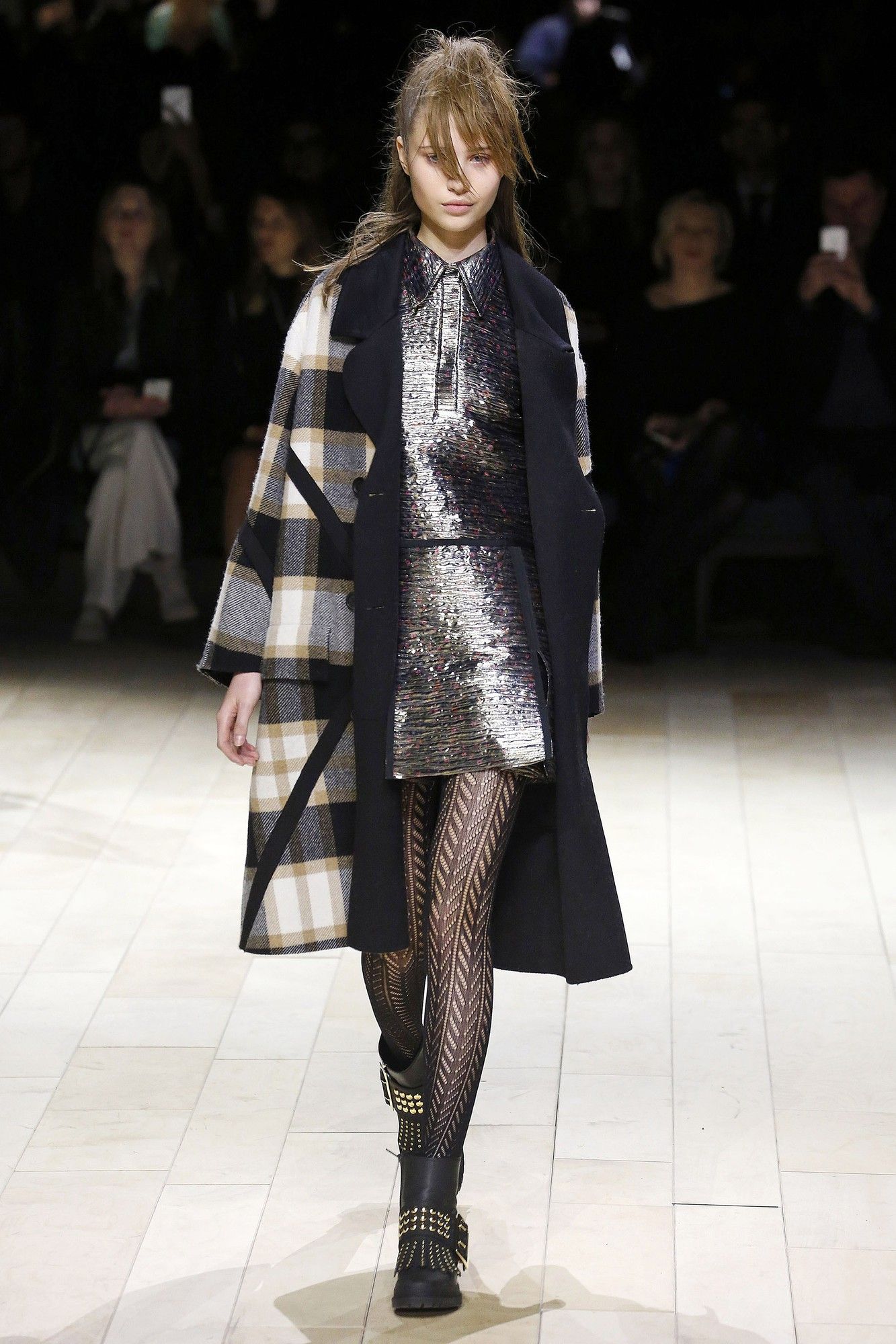 Коллекция Burberry прет-а-порте сеона осень-зима 2016-2017_13