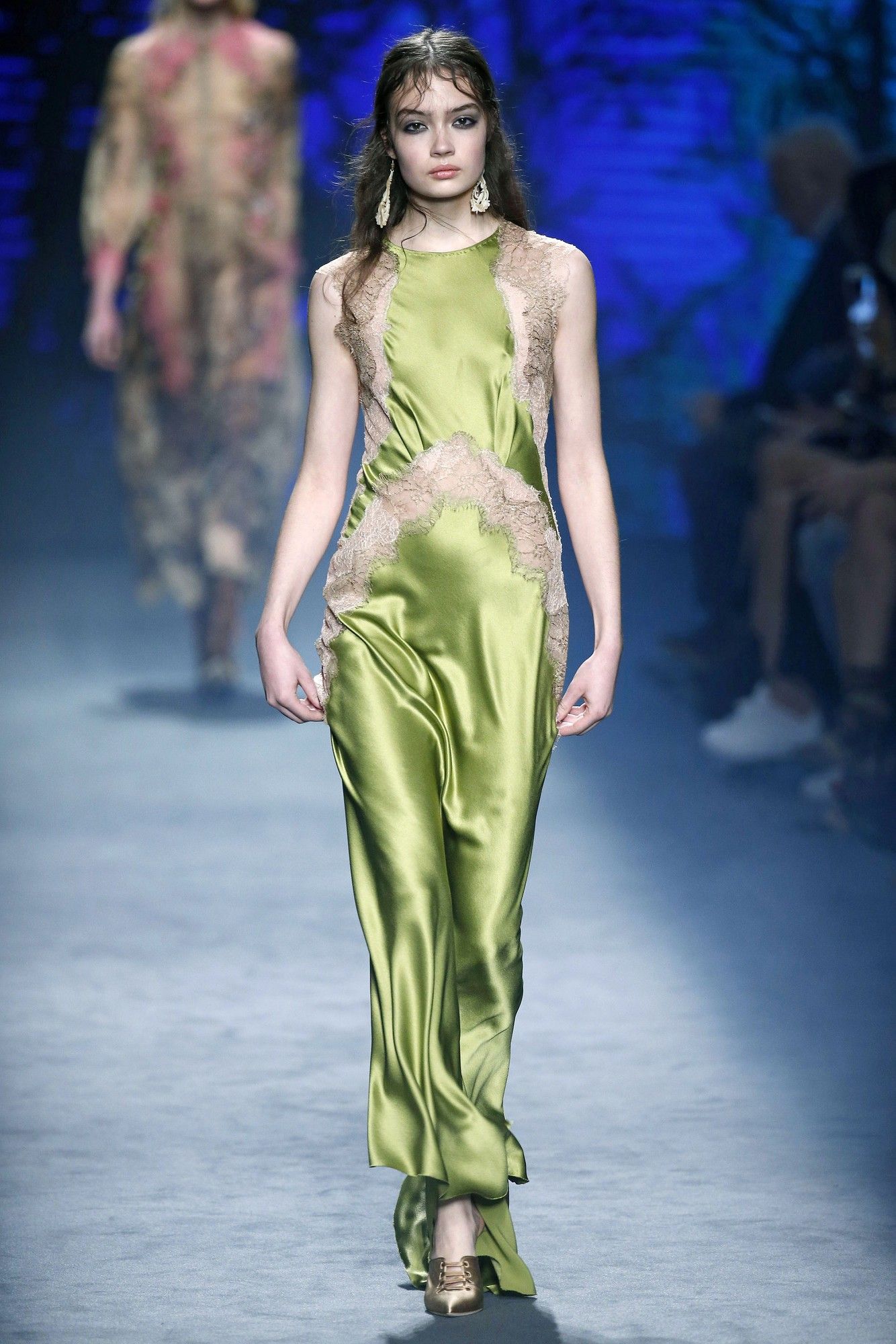 Коллекция Alberta Ferretti прет-а-порте сезона осень-зима 2016-2017_3
